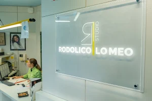 STUDIO DENTISTICO RODOLICO LOMEO image