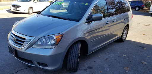 Used Car Dealer «Oakland Auto Sales», reviews and photos, 214 Tremont St, Taunton, MA 02780, USA