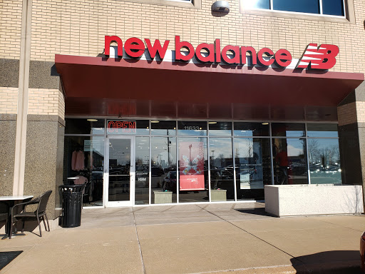 Running Store «New Balance St. Louis», reviews and photos, 11633 Olive Blvd, Creve Coeur, MO 63141, USA