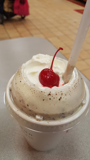 Fast Food Restaurant «Chick-fil-A», reviews and photos, 434 Woodbridge Center Dr, Woodbridge, NJ 07095, USA