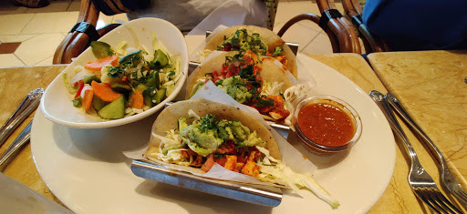 Restaurant «The Cheesecake Factory», reviews and photos, 2612 Sawgrass Mills Cir, Sunrise, FL 33323, USA