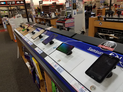 Appliance Store «P.C. Richard & Son», reviews and photos, 1159 Roosevelt Ave, Carteret, NJ 07008, USA