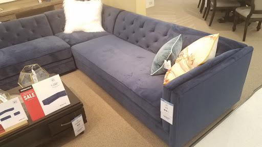 Furniture Store «Value City Furniture», reviews and photos, 4475 Monroe St, Toledo, OH 43613, USA