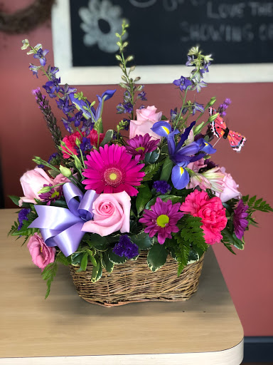 Florist «Valley Florist», reviews and photos, 301 Merrimack St, Methuen, MA 01844, USA