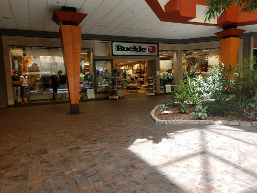 Shopping Mall «Valley West Mall», reviews and photos, 1551 Valley W Dr, West Des Moines, IA 50266, USA