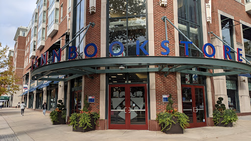 Book Store «University of Pennsylvania Bookstore», reviews and photos, 3601 Walnut St, Philadelphia, PA 19104, USA