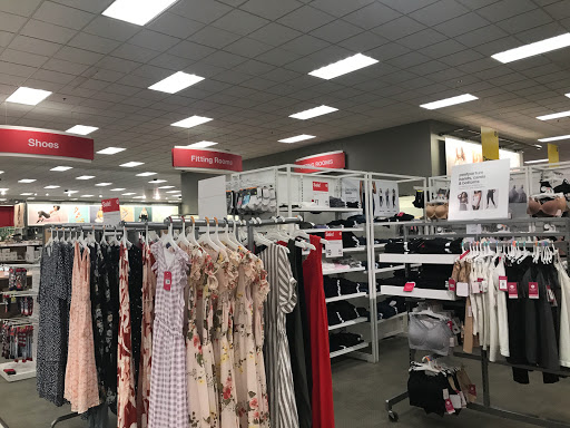 Department Store «Target», reviews and photos, 40 THF Blvd, Chesterfield, MO 63005, USA