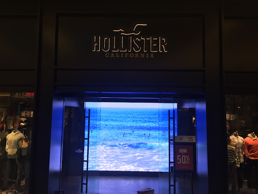 Clothing Store «Hollister Co.», reviews and photos, 21712 Hawthorne Blvd #226a, Torrance, CA 90503, USA