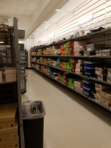 Department Store «Marshalls», reviews and photos, 13007 Lee Jackson Memorial Hwy, Fairfax, VA 22033, USA