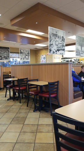 Fast Food Restaurant «Chick-fil-A», reviews and photos, 3590 River Rapids Dr, Coon Rapids, MN 55448, USA