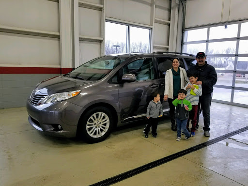 Car Dealer «Toyota of Warsaw», reviews and photos, 448 W 250 N, Warsaw, IN 46582, USA