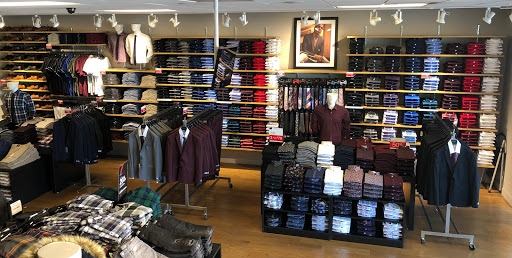 Outlet Store «Express Factory Outlet», reviews and photos, 4015 S Interstate Hwy 35, San Marcos, TX 78666, USA