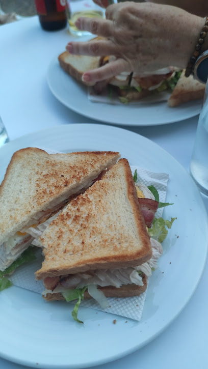 Café Bar Volatín en Cádiz>


<h2 class=