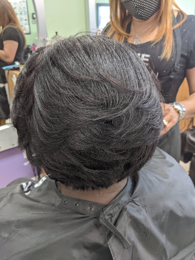 Hair Salon «Quality Hair Salon & Barbershop», reviews and photos, 2642 Carolina Beach Rd, Wilmington, NC 28412, USA