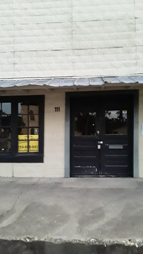 Outdoor Sports Store «Tiger Claw Tactical», reviews and photos, 111 Elm St, Glen Rose, TX 76043, USA