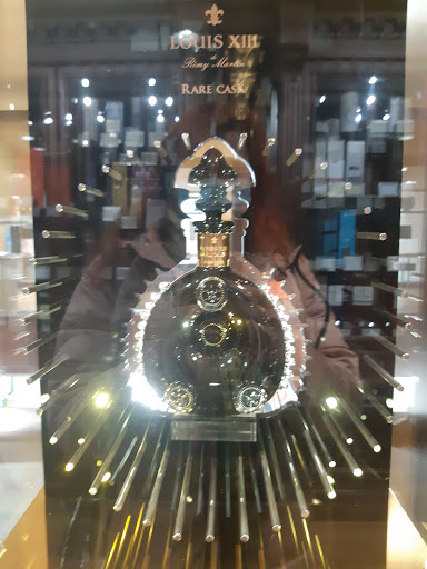 Wine Store «Wine Library», reviews and photos, 586 Morris Ave, Springfield Township, NJ 07081, USA