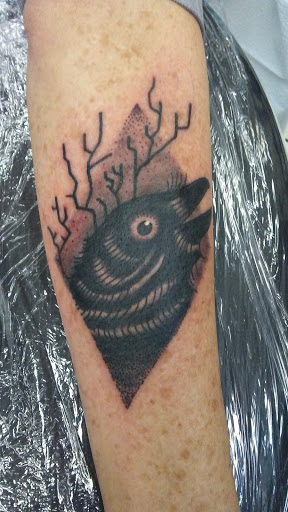 Tattoo Shop «One Love Tattoos», reviews and photos, 903 N Austin Ave, Georgetown, TX 78626, USA