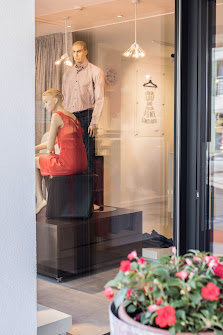 DESTA Fashion by Séverine Stationsstraat 70, 9950 Lievegem, Belgique