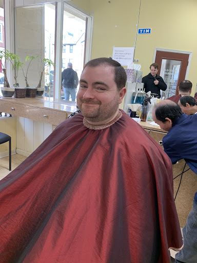 Barber Shop «Old Town Barber Shop», reviews and photos, 222 N Lee St # 2, Alexandria, VA 22314, USA