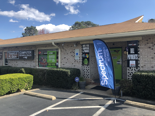 Computer Store «Triangle Pc Geek Computer Services and sales», reviews and photos, 556 E Chatham St, Cary, NC 27511, USA