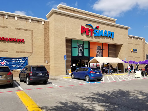 Pet Supply Store «PetSmart», reviews and photos, 5401 N Garland Ave, Garland, TX 75040, USA