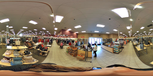 Department Store «Stein Mart», reviews and photos, 7506 Dr Phillips Blvd, Orlando, FL 32819, USA