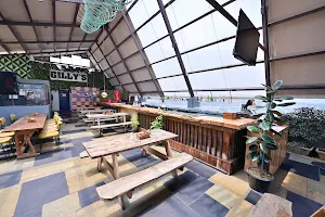 Gilly's Resto-Bar Marathalli East ORR image