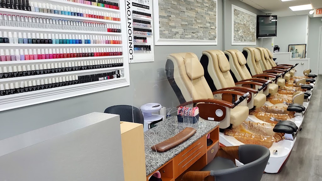 Nail Pizazz & Hair 07649