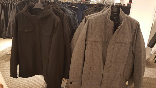 Stores to buy women's coats San Diego