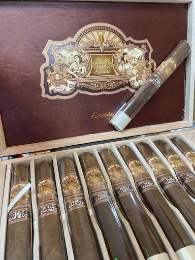 Tobacco Shop «Hickory Grove Discount Tobacco», reviews and photos, 7008 E W.T. Harris Blvd #23, Charlotte, NC 28215, USA