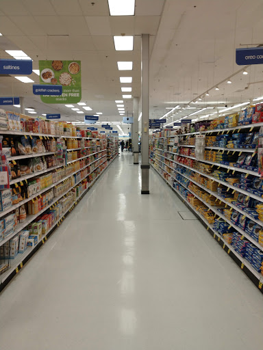Grocery Store «Meijer», reviews and photos, 3825 Carpenter Rd, Ypsilanti, MI 48197, USA