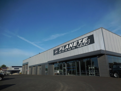 Photo 6 - NEWMAN 4x4