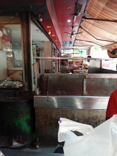 चौधरी फूड कॉर्नर