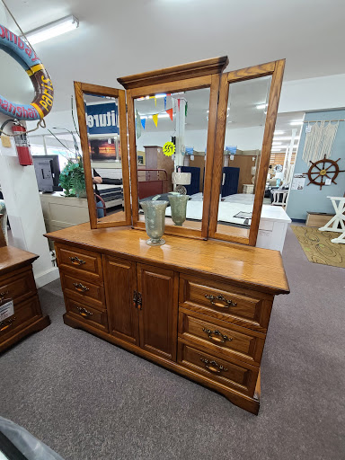 Mattress Store «Star Furniture», reviews and photos, 130 S Holladay Dr, Seaside, OR 97138, USA