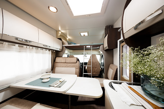 Opinii despre Inchirieri Autorulote Premium din Otopeni - Happy Camper Holiday în Otopeni - Închiriere de mașini