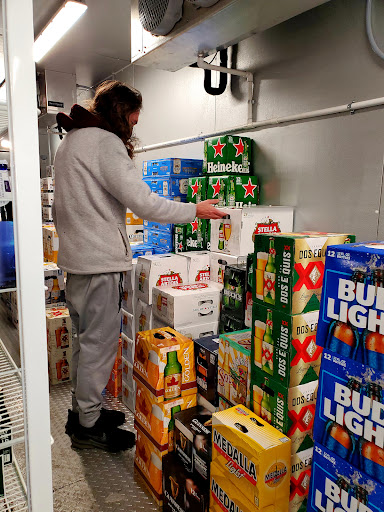Liquor Store «Cork & Keg», reviews and photos, 188 Kinderkamack Rd, Emerson, NJ 07630, USA