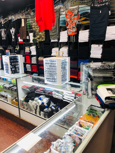 Tobacco Shop «Mister Smoke Shop», reviews and photos, 3860 N Cedar Ave # 102, Fresno, CA 93726, USA