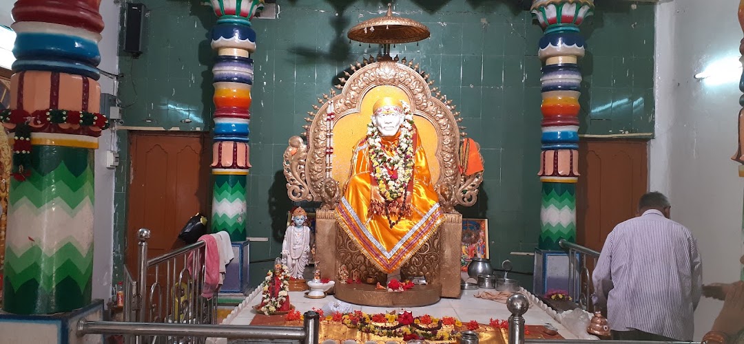 S R garden function hall