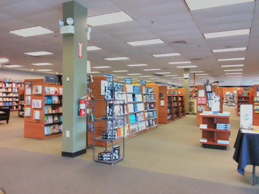 Book Store «LifeWay Christian Store», reviews and photos, 898 Plaza Blvd, Lancaster, PA 17601, USA