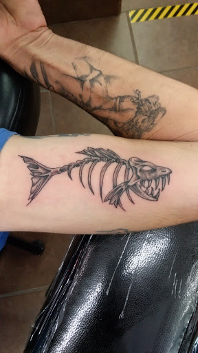 Tattoo Shop «Inkredible Tattoo», reviews and photos, 2301 Padre Blvd, South Padre Island, TX 78597, USA
