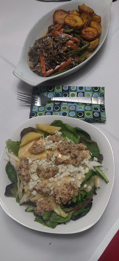 Fine Dining Restaurant «Sonoma Wine Shop / La Bodega Kitchen», reviews and photos, 2295 Gravenstein Hwy S, Sebastopol, CA 95472, USA