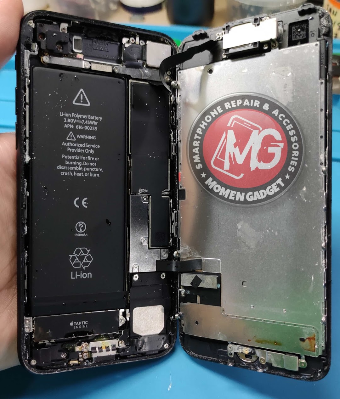 Momen Gadget Smartphone & Computer Repair