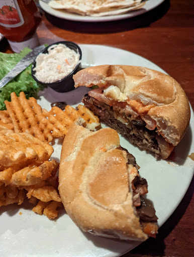 Brewpub «J.J. Bitting Brewing Co.», reviews and photos, 33 Main St, Woodbridge, NJ 07095, USA