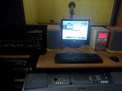 Phòng Thu Âm Thục Quyên Studio