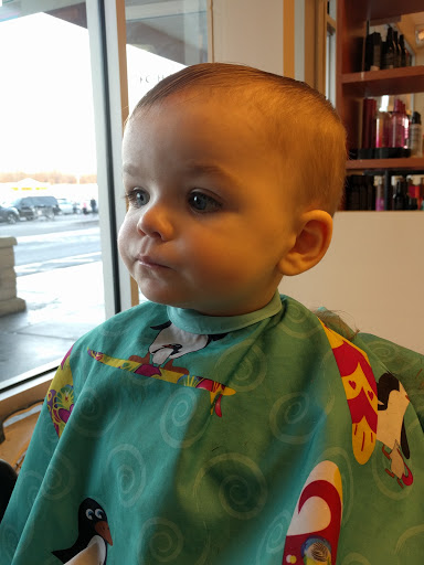 Hair Salon «Hair Cuttery», reviews and photos, 459 E Main St, Westfield, MA 01085, USA