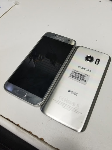 Computer Repair Service «Supamodz Tech Pc Repair Cell Phone Repair Bill Pay Center», reviews and photos, 216-25 Hempstead Ave #2, Jamaica, NY 11429, USA