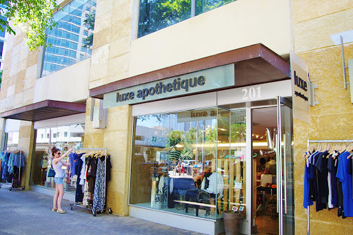 Luxe Apothetique, 201 W 2nd St, Austin, TX 78701, USA, 