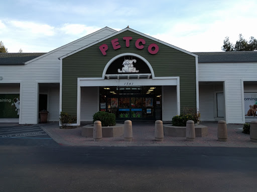 Pet Supply Store «Petco Animal Supplies», reviews and photos, 1341 W Covell Blvd b, Davis, CA 95616, USA