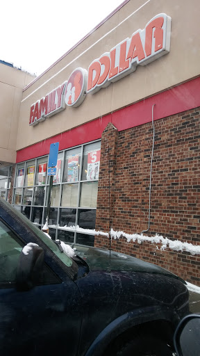 Family Dollar, 15181 Telegraph Rd, Redford Charter Twp, MI 48239, USA, 