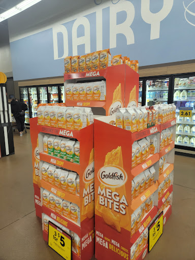 Grocery Store «Kroger Marketplace», reviews and photos, 1653 Sentinel Dr, Chesapeake, VA 23320, USA